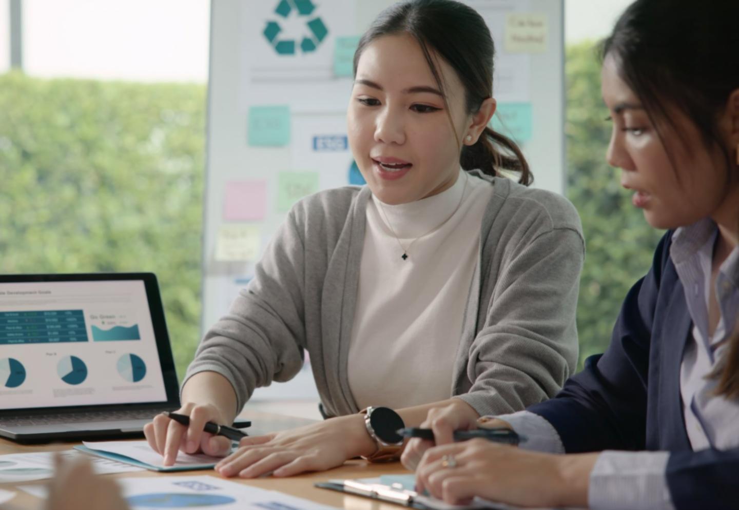 Plataforma de aprendizaje mostrando recursos integrados